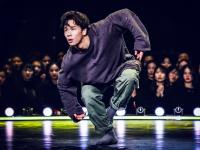 LOL直播-关于群英荟萃：举重项目半决赛选手争相挑战极限的信息