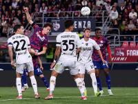 IM电竞官方入口-包含博洛尼亚球队备战新赛季，积极备战比赛的词条