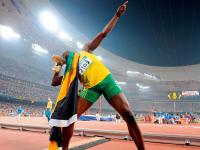 LOL直播-南粤新王登基夜，深圳逆袭雄鹿，小贾伦·杰克逊的封神之战