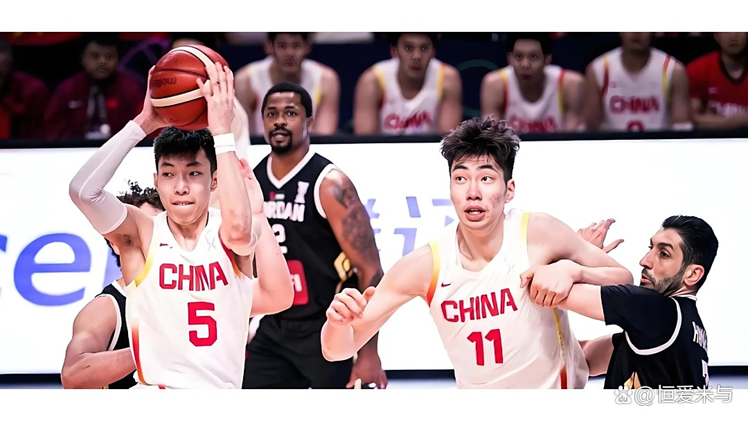 球星表现抢眼，篮球赛事备受球迷追捧