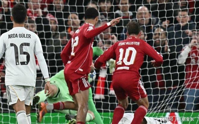 皇马翻盘利物浦,蒂亚戈带队取胜 皇马翻盘利物浦,蒂亚戈带队取胜