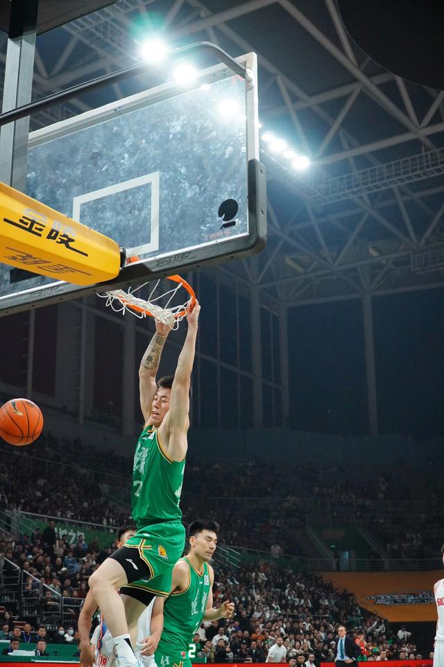 山西队逆转福建队,张镇麟惊艳四座的简单介绍 山西队逆转福建队,张镇麟惊艳四座的简单介绍