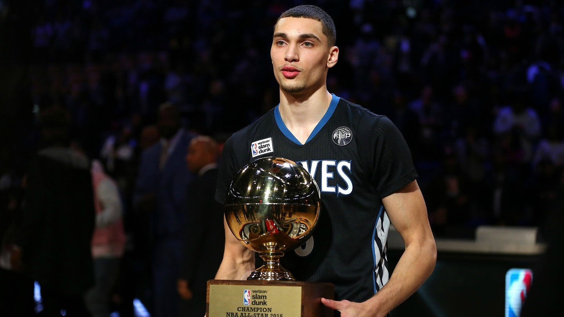 从北京到巴黎,当狂胜基因注入血脉—英格拉姆在2026世界杯的接管宣言